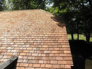 Professional cedar shake roof cleaning by Roof Cleaner 